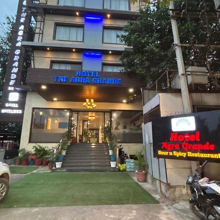 Hotel Agra Grande By Goyal Hoteliers Dış mekan fotoğraf