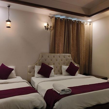 Hotel Agra Grande By Goyal Hoteliers Dış mekan fotoğraf