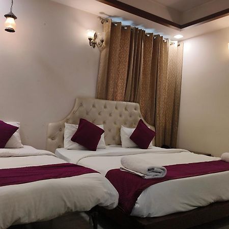 Hotel Agra Grande By Goyal Hoteliers Dış mekan fotoğraf