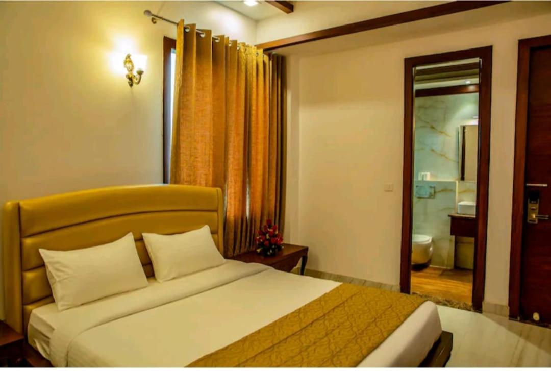 Hotel Agra Grande By Goyal Hoteliers Dış mekan fotoğraf