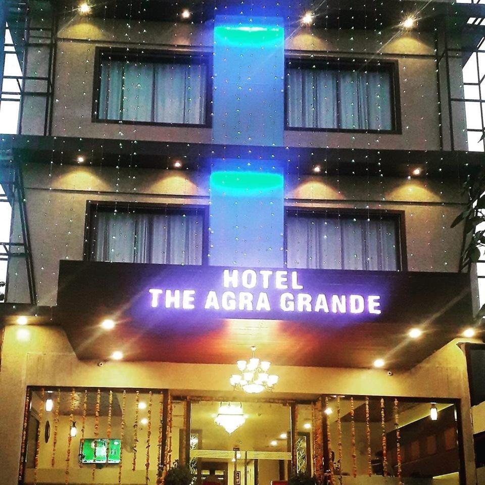 Hotel Agra Grande By Goyal Hoteliers Dış mekan fotoğraf