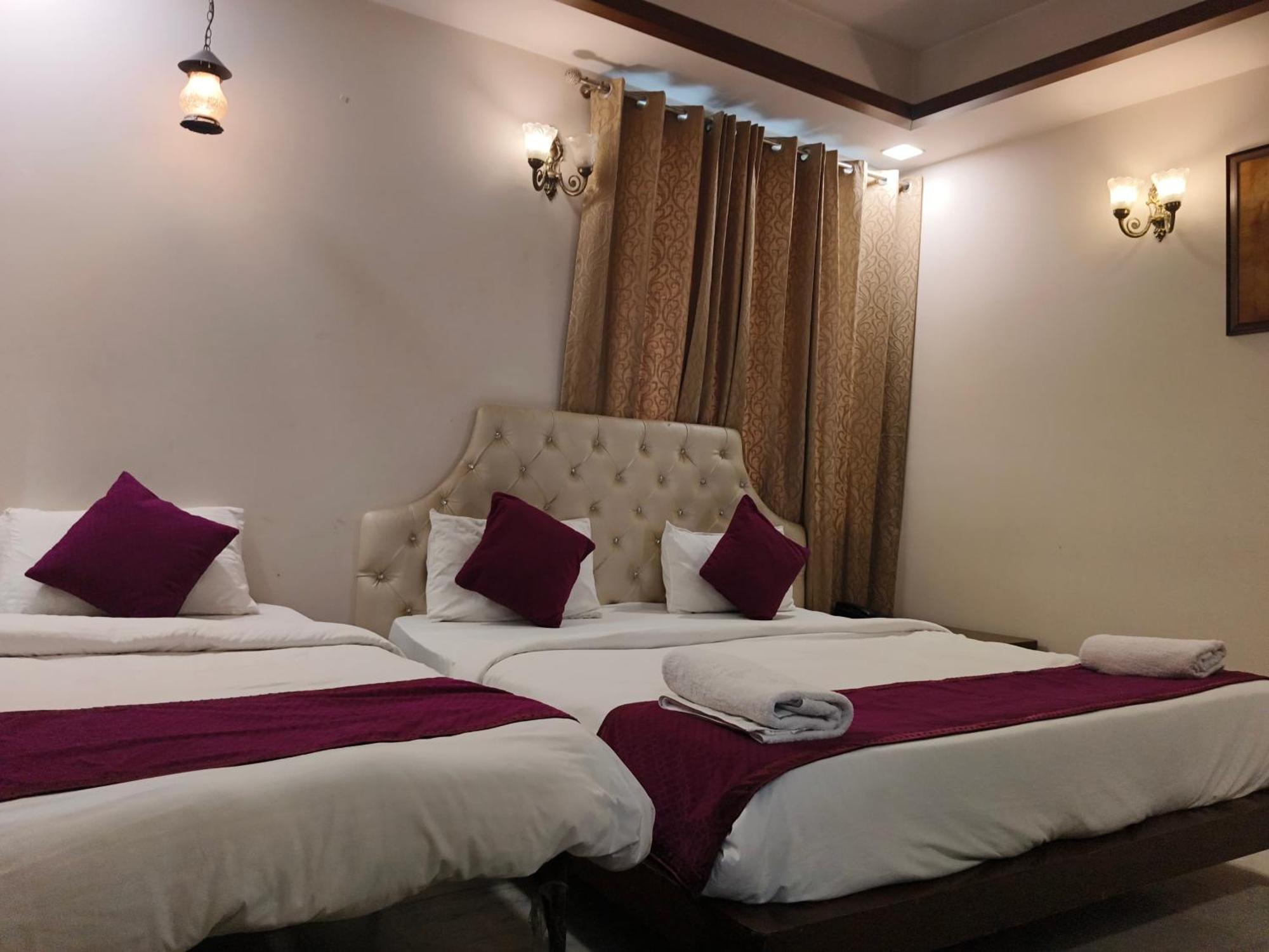 Hotel Agra Grande By Goyal Hoteliers Dış mekan fotoğraf