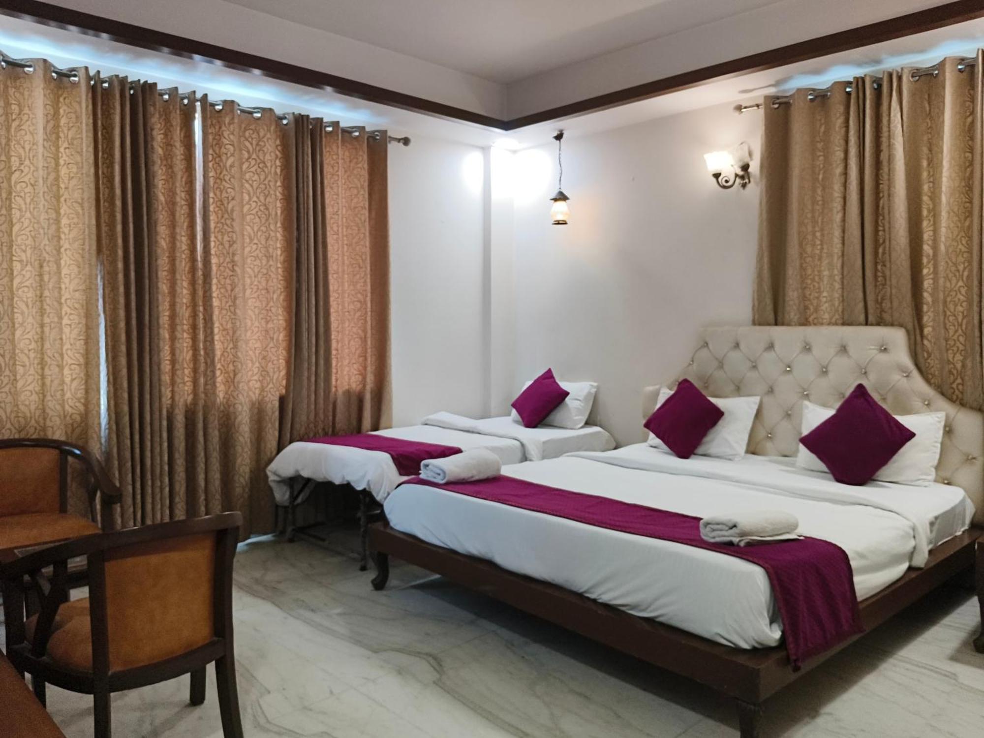 Hotel Agra Grande By Goyal Hoteliers Dış mekan fotoğraf